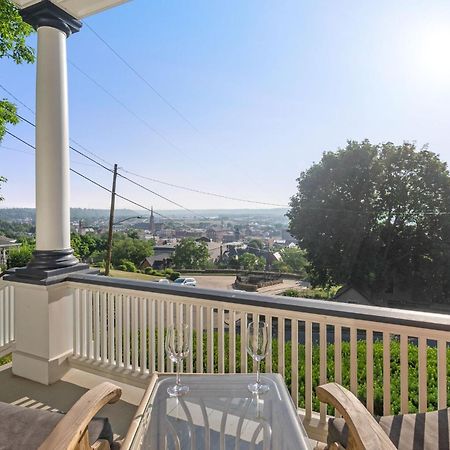 Dubuque'S Front Porch, Historic Charmer, Walk Downtown Bagian luar foto