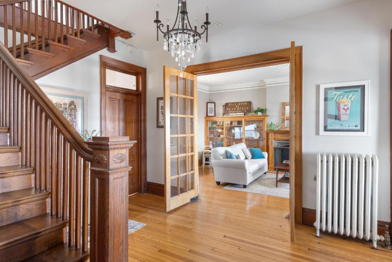 Dubuque'S Front Porch, Historic Charmer, Walk Downtown Bagian luar foto