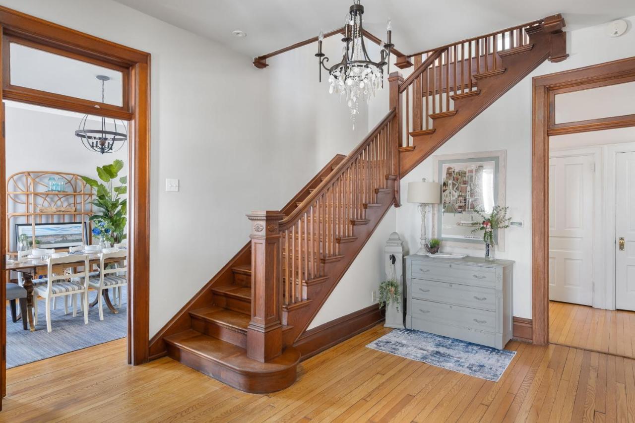 Dubuque'S Front Porch, Historic Charmer, Walk Downtown Bagian luar foto