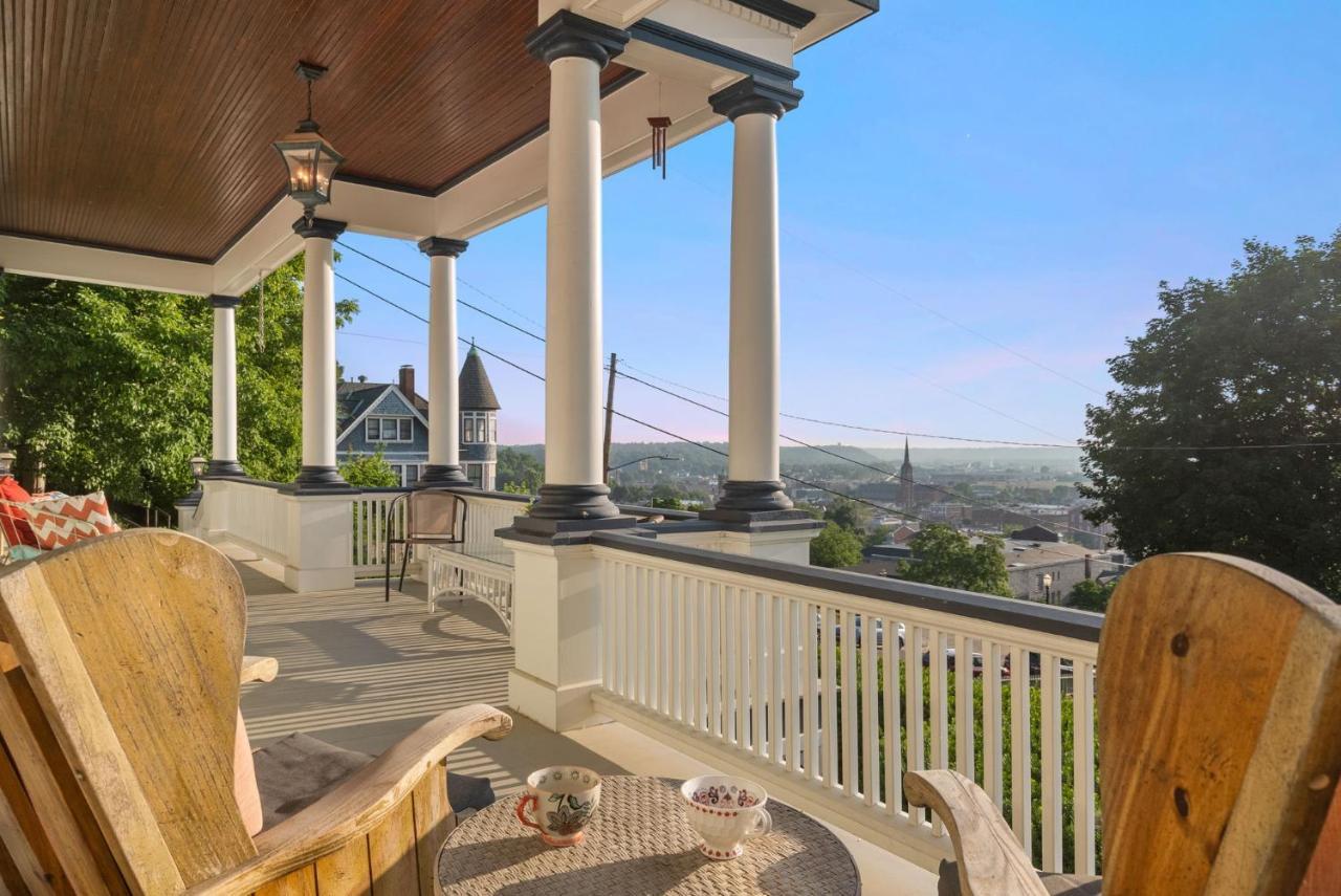 Dubuque'S Front Porch, Historic Charmer, Walk Downtown Bagian luar foto